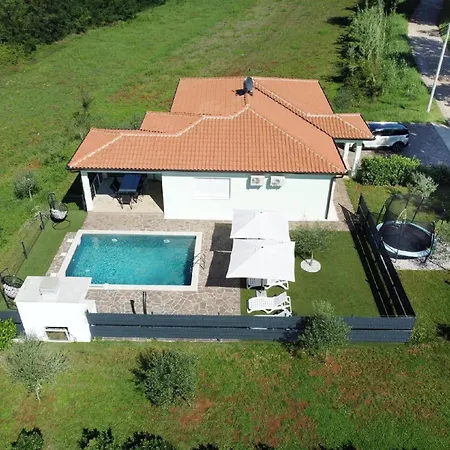 Tatil Evi Grosses In Mit Privatem Pool Buroli